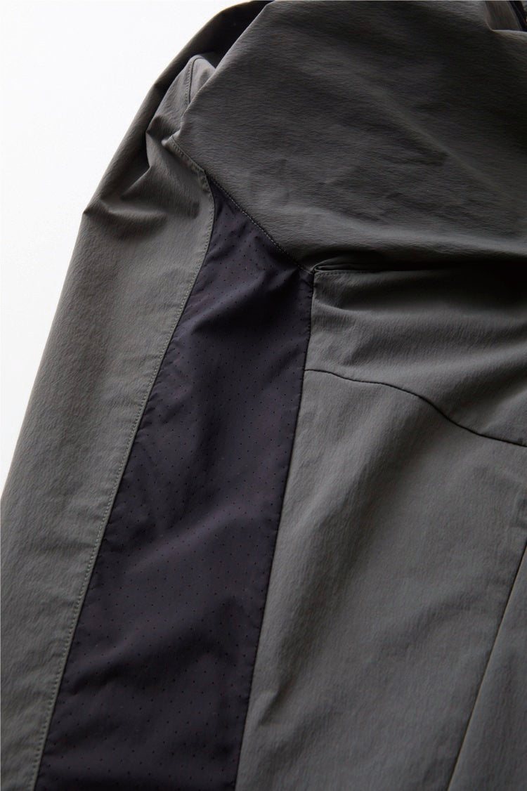 脇パンチング加工素材