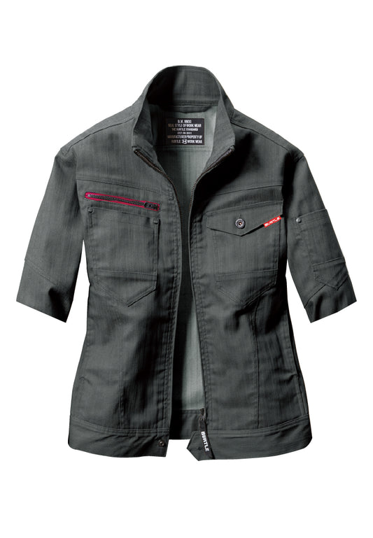 ミルスグリーン
※加工はイメージです。製品によって半袖加工のし上がりが若干異なる場合がございます