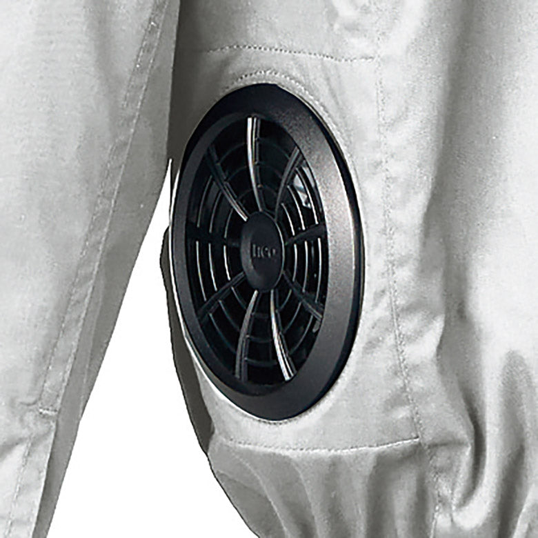 車両運転時にファンと背もたれがあたらないサイドファン仕様