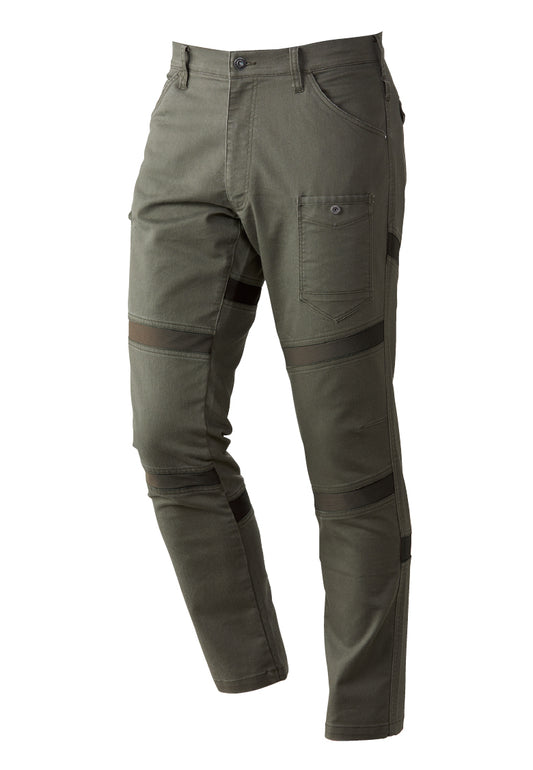 アーミーグリーン