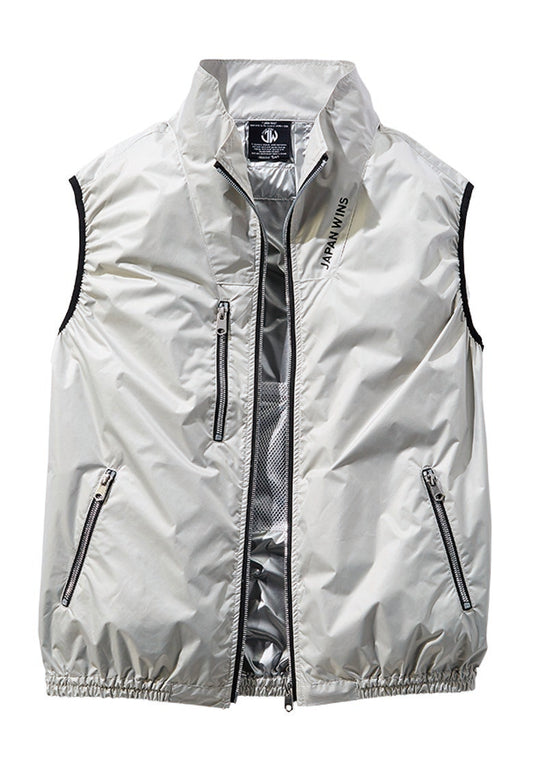 ライトベージュ