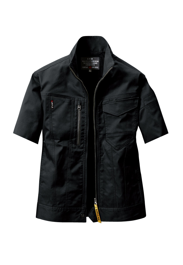 ブラック
※加工はイメージです。製品によって半袖加工のし上がりが若干異なる場合がございます