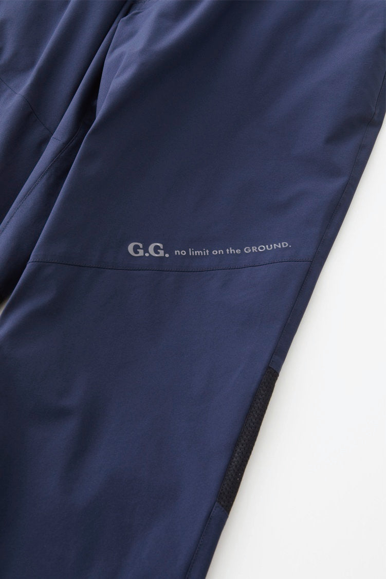 反射ロゴプリント