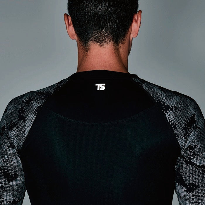 襟裏反射プリント