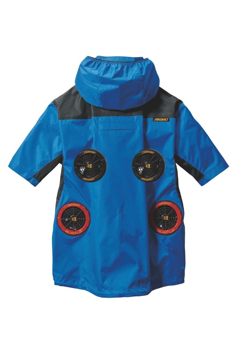 バックスタイル
穴の位置は製品によって異なる場合がございます。