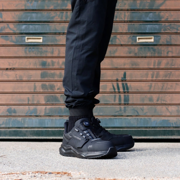 マンダムDIAL EZ#919 ブラック 着用イメージ