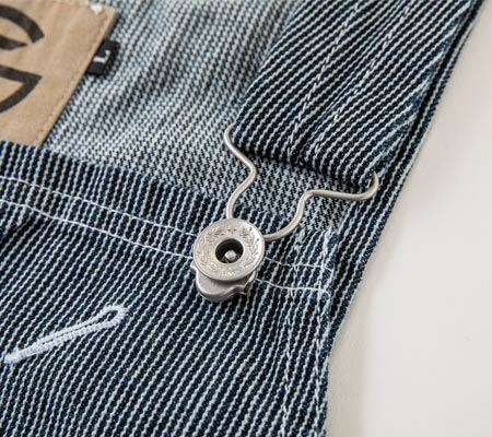 金属バックル
