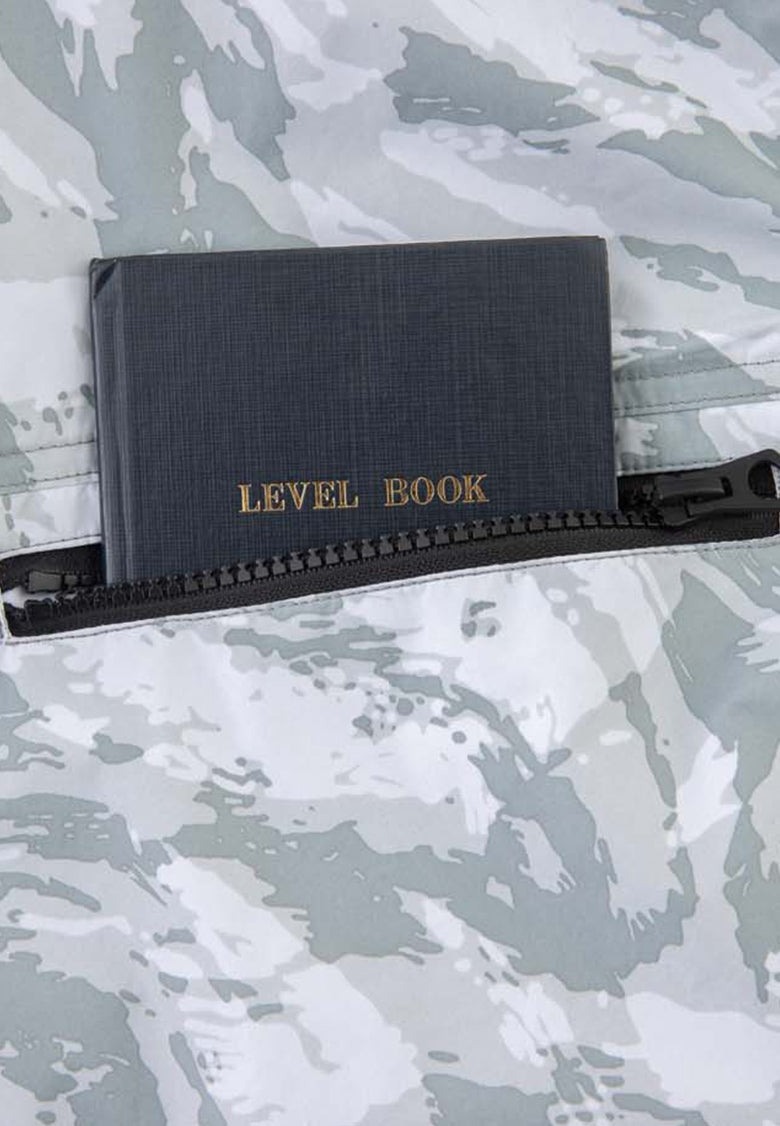 左胸/ファスナーポケット