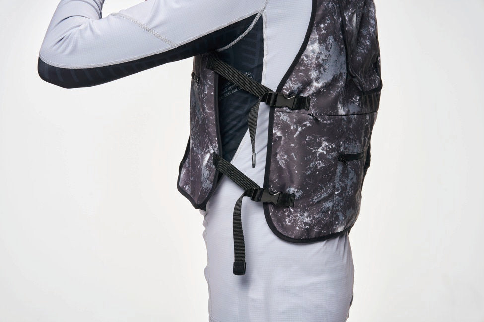 サイド調整バックル