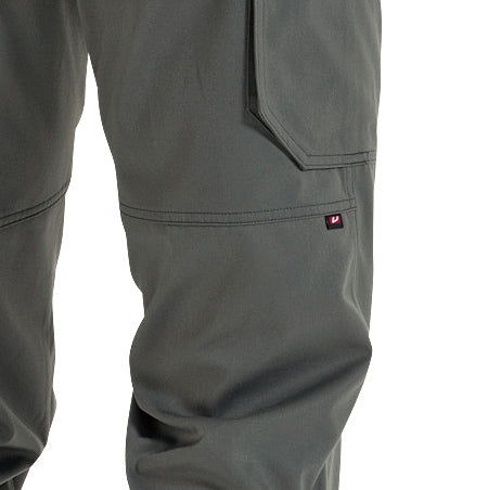 お洒落なひざ切り替えデザイン