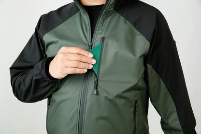 左胸ファスナーポケット