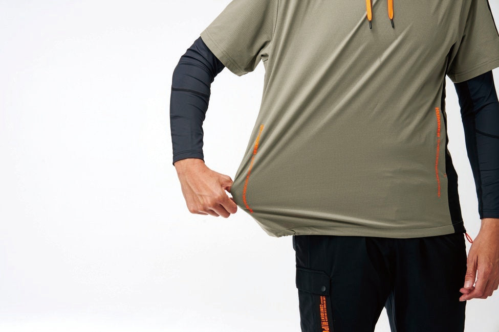 ４WAYストレッチで快適な動きを実現