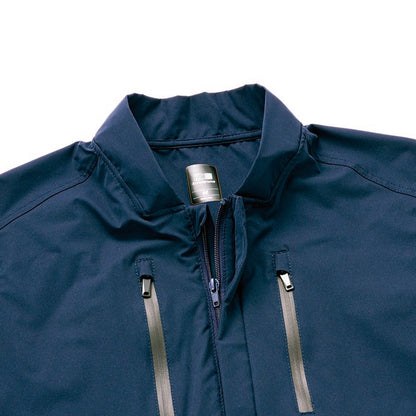 左右胸ポケット(ファスナー付)