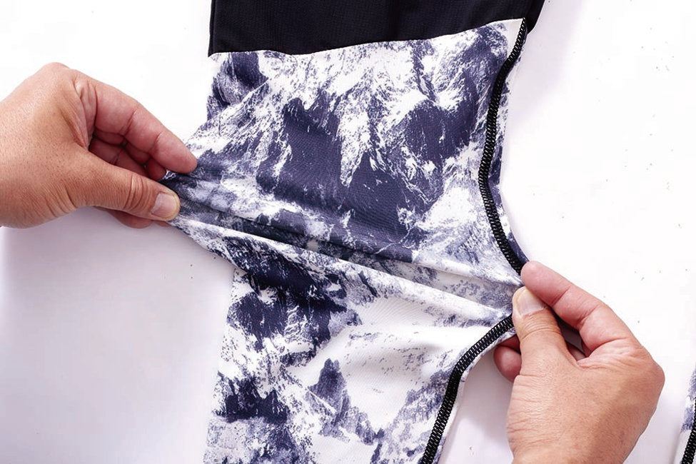 膝下コンプレッション素材