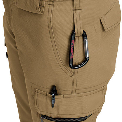 両脇ツインループとカーゴポケットのペンさし