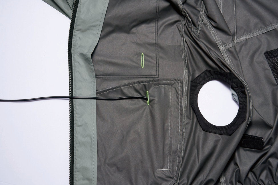 バッテリーケーブルコードホール