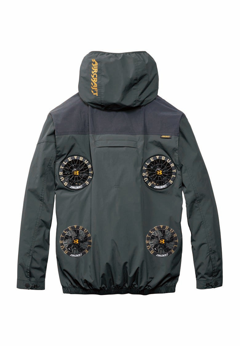 バックスタイル
穴の位置は製品によって異なる場合がございます。