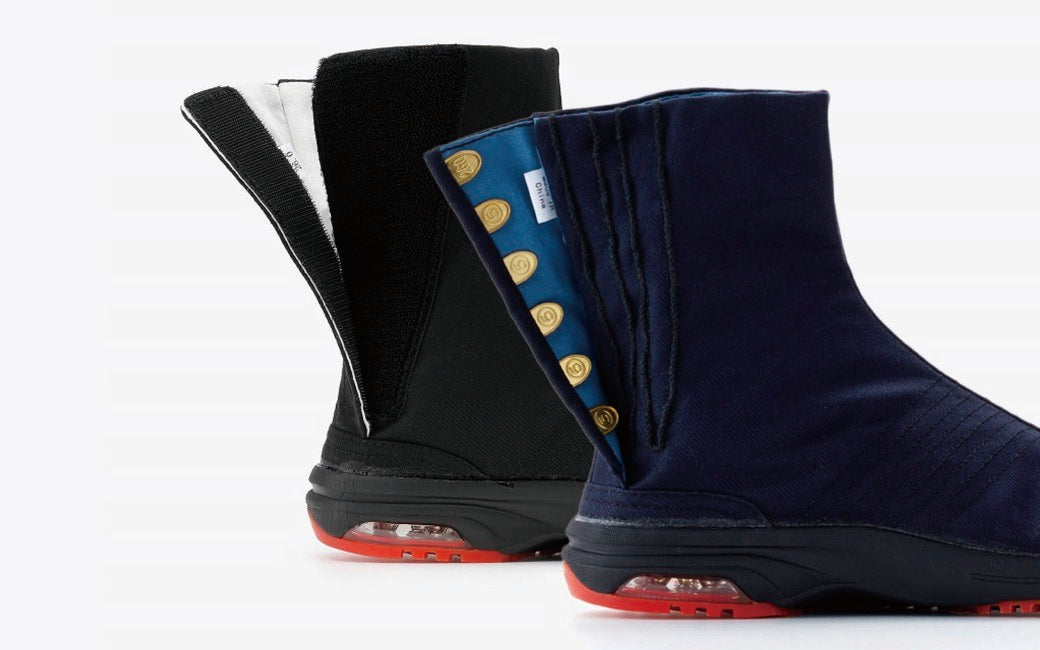 ふくらはぎ部分の留めには、足の形状に合わせてフィットさせやすい伝統的なコハゼタイプ。