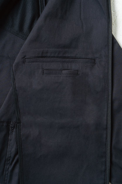 両側内ポケット