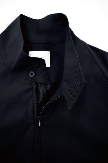 ボタンホール、衿止め釦