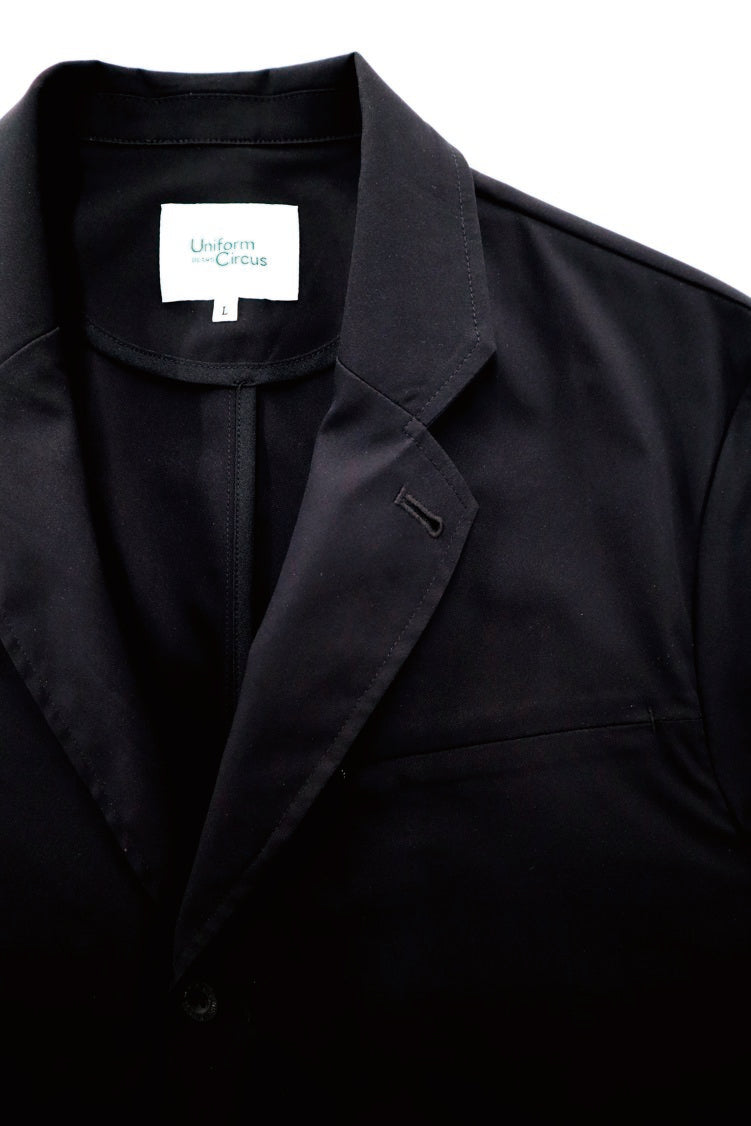 フラワーホール、衿止め釦