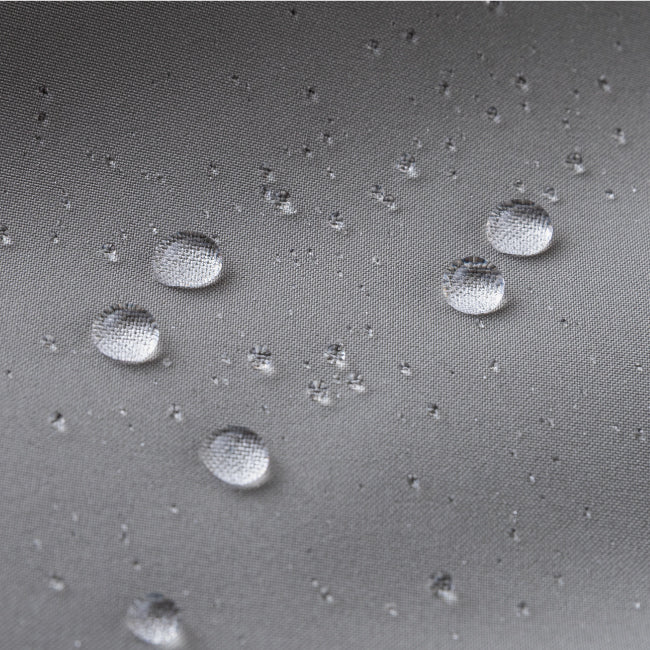 防風防水生地（耐水圧 15,000mm 透湿度 5,000g/㎡・24h）